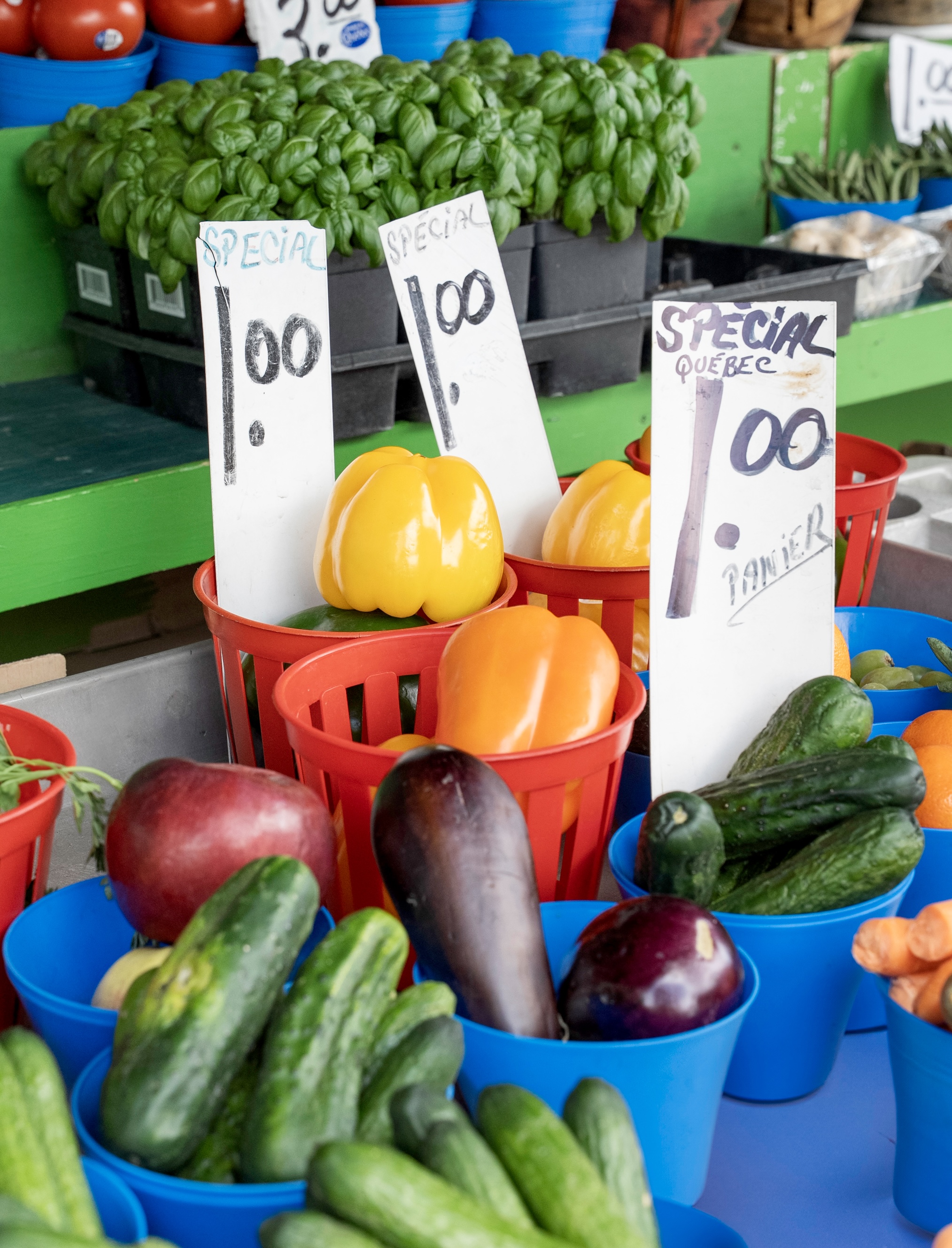 Fruits et légumes en rabais