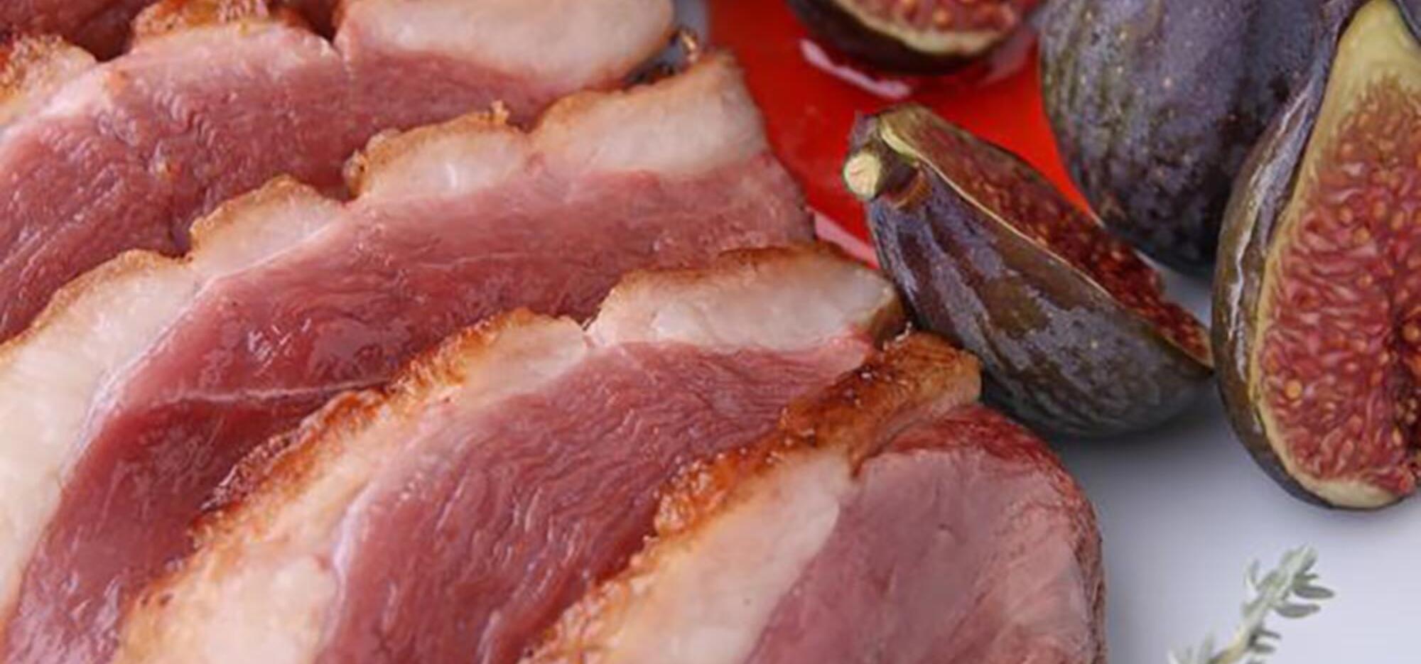 Magret de canard aux figues et cinq parfums