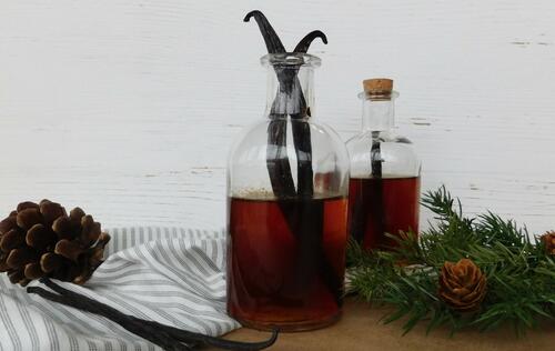 Home-made Vanilla Extract