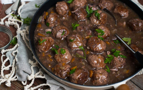 Ragoût de boulettes de maman
