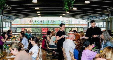 image de la mezzanine du Marché Jean-Talon