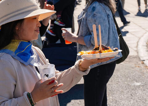 Hot-dogs au Oktoberfest du Marché Maisonneuve