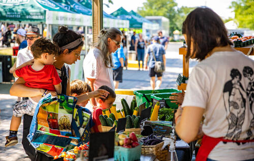 Marchés publics de Montréal