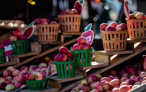pommes au Marché Jean-Talon