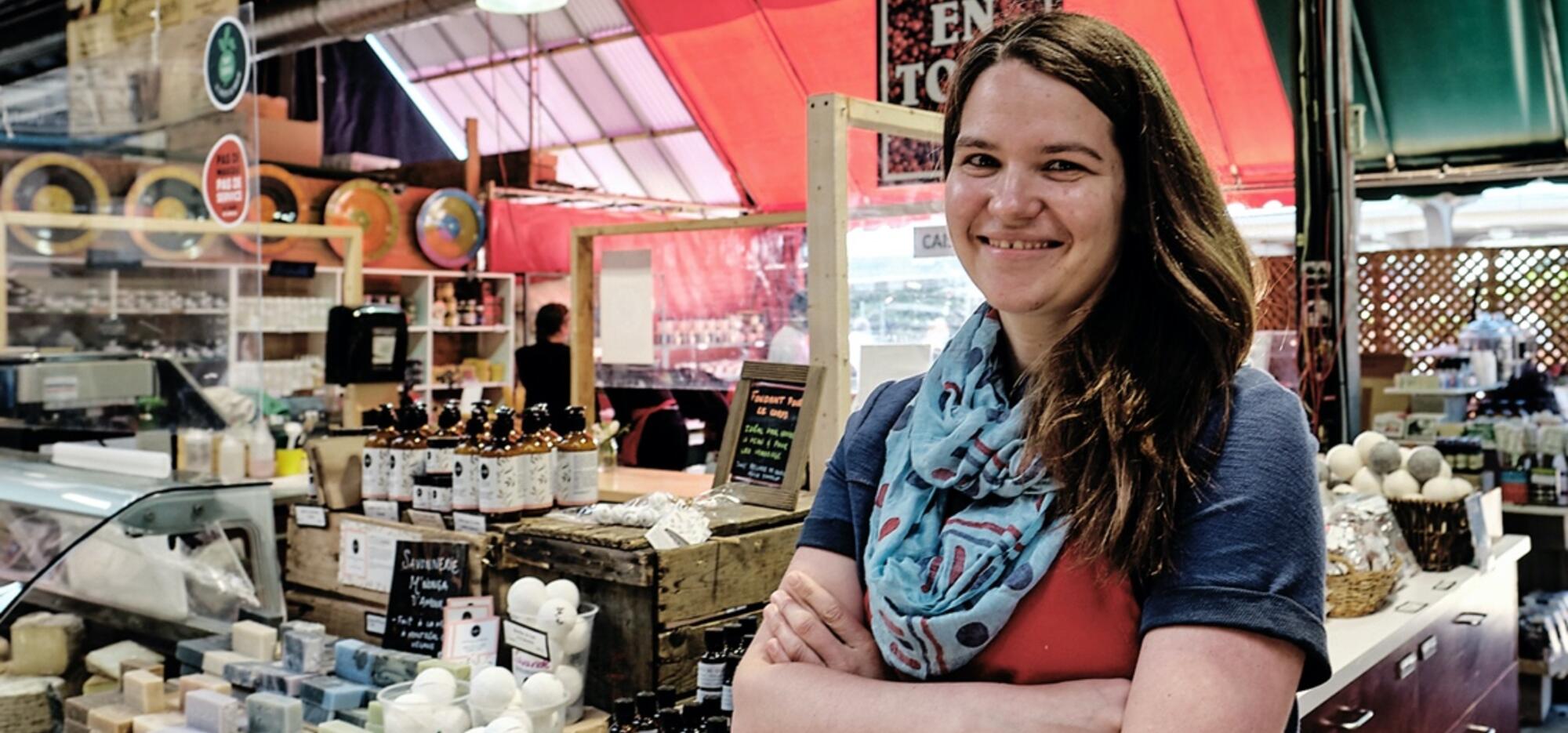 Photo du marchand d'En Tout K à son kiosque
